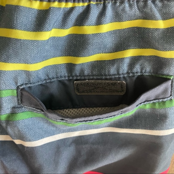 Cat & Jack Youth boys size 4-5 years XS swim trunks new without tags netted - Picture 5 of 6